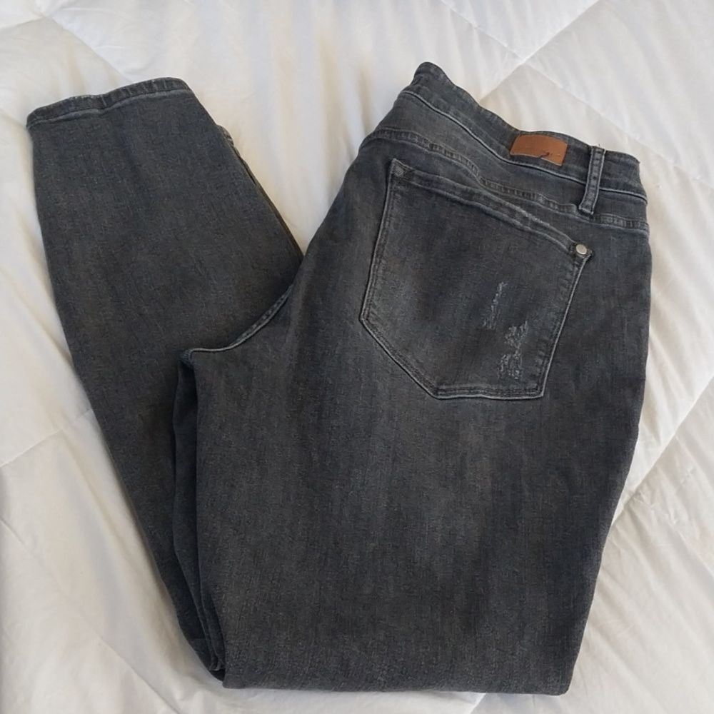 Judy Blue Black Jeans Distressed Skinny 20W Womens